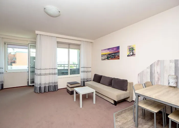 Click Portowa شقة *